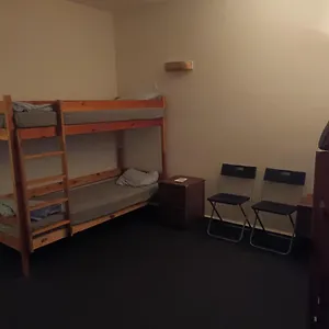 Polsland Hostels Airport Auberge de jeunesse